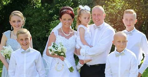 chloe shearer|alan shearer wedding photos.